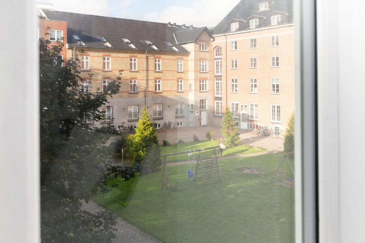 Апартаменти 5 Min Fra Banegarden - Plads Til 4-Personer Ольборг Екстер'єр фото